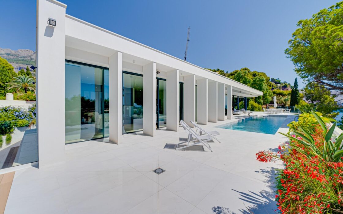 Вілла в Альтеа 512 кв.м з видом на море та басейном