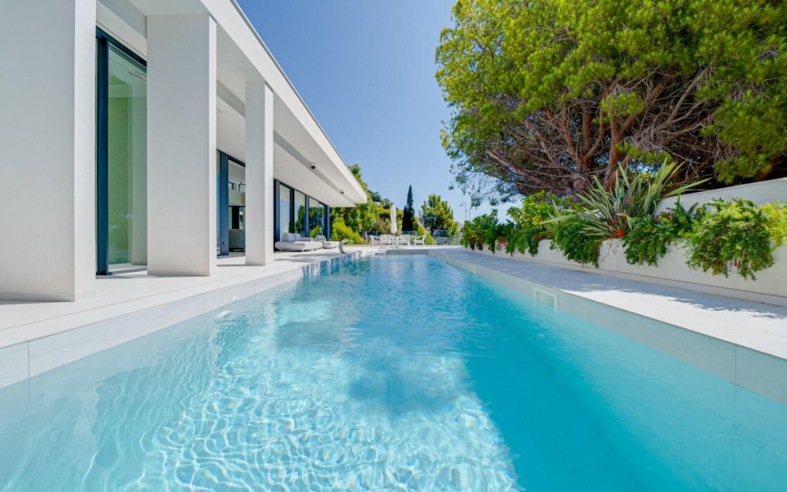 Вілла в Альтеа 512 кв.м з видом на море та басейном