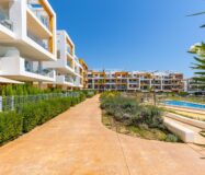 Апартаменты в Вильямартине с 3 спальнями и террасой 22 кв.м