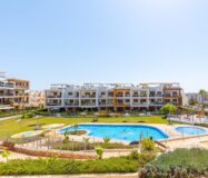 Апартаменты в Вильямартине с 3 спальнями и террасой 22 кв.м