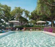 Виллы с 4 спальнями в Торрелодонесе с террасой и бассейном