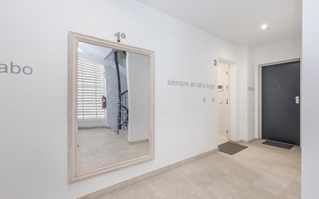 Апартаменты у моря в Миль-Пальмерас с 2 спальнями и террасой