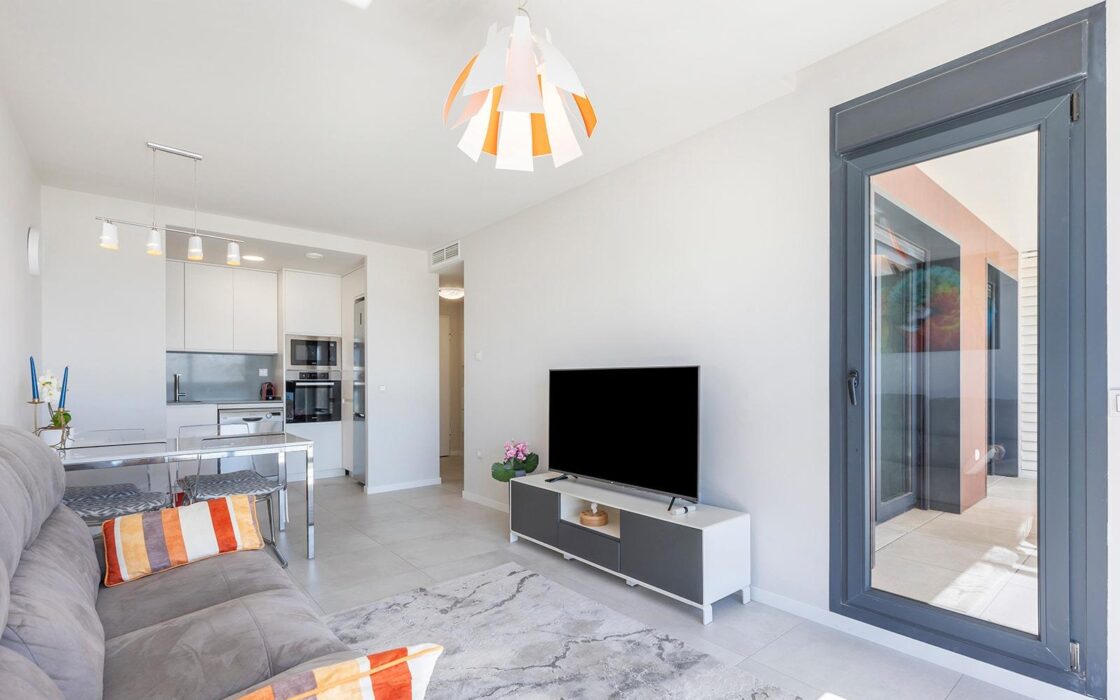 Апартаменты у моря в Миль-Пальмерас с 2 спальнями и террасой