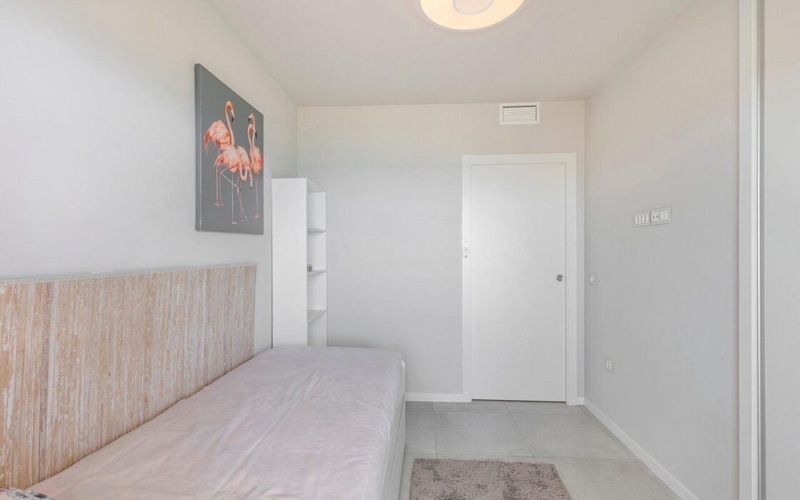 Апартаменты у моря в Миль-Пальмерас с 2 спальнями и террасой