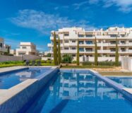 Квартира 80 кв.м с 2 спальнями в Ориуэла-Коста у бассейна