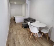 Апартаменты в Валенсии 42 кв.м с кондиционером и мебелью