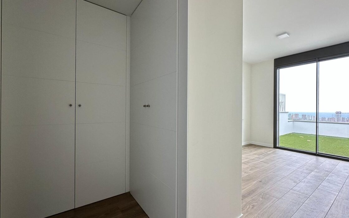 Нові квартири в Коста-Бланці з видом на море 138 кв.м