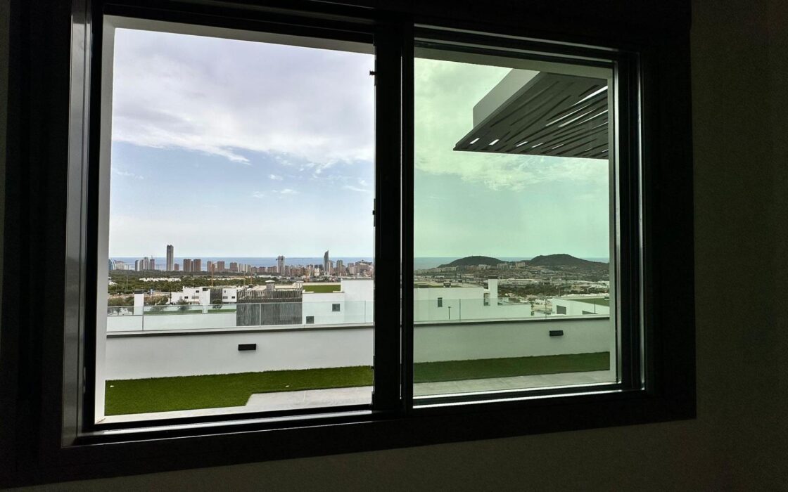 Нові квартири в Коста-Бланці з видом на море 138 кв.м