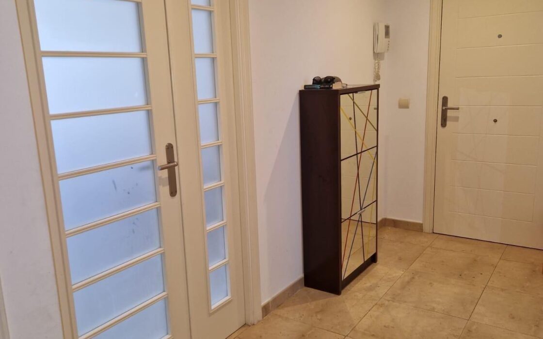 Апартаменти 114 кв.м в Вильяхосе 100 м до моря з терасою