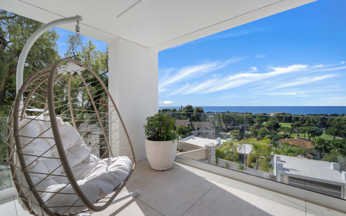 Вилла в Марбелье с 4 спальнями и террасой 450 кв.м.