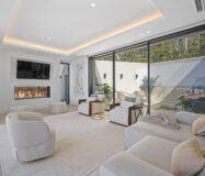 Вилла в Марбелье с 4 спальнями и террасой 450 кв.м.