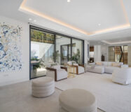 Вилла в Марбелье с 4 спальнями и террасой 450 кв.м.