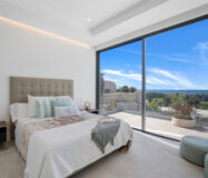 Вилла в Марбелье с 4 спальнями и террасой 450 кв.м.