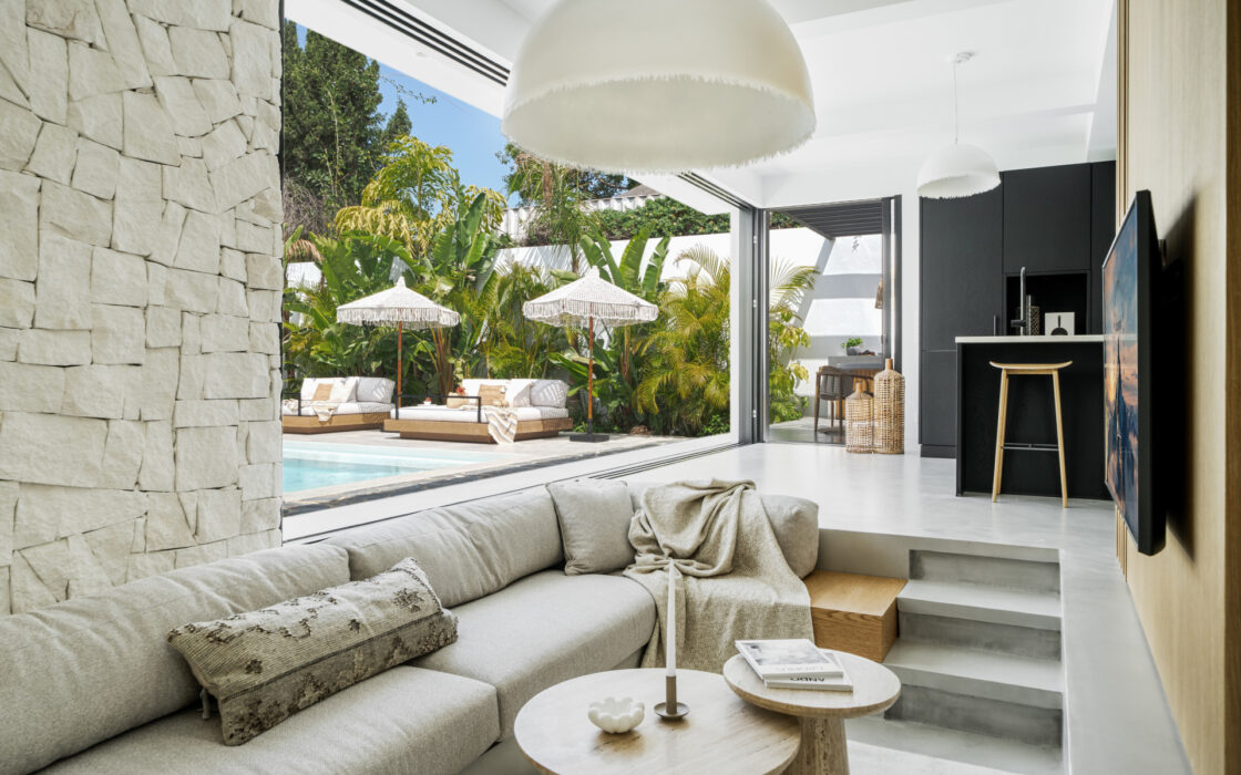 Вілла в стилі Балі в Нуэва-Андалусія, 176 кв.м, тераса