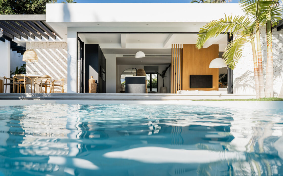 Вілла в стилі Балі в Нуэва-Андалусія, 176 кв.м, тераса