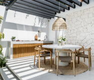 Вілла в стилі Балі в Нуэва-Андалусія, 176 кв.м, тераса