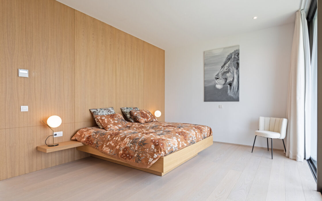 Вілла з терасою в Бенахавісі, 4 спальні, 185 кв.м.