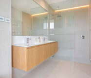 Вілла з терасою в Бенахавісі, 4 спальні, 185 кв.м.