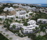 Трикімнатна квартира з терасою в Естепоні 122.67 кв.м