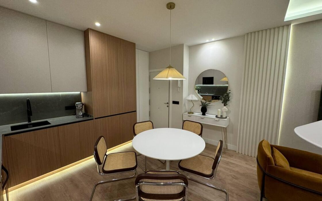 Элегантная квартира в Реколетос, Мадрид, 76 кв.м. с террасой