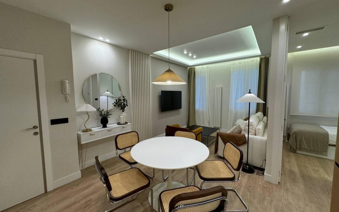 Элегантная квартира в Реколетос, Мадрид, 76 кв.м. с террасой