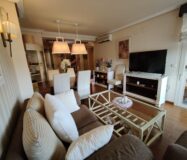 Двоповерхова квартира з терасами в Вільяхойоса 130 кв.м