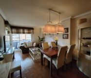 Двоповерхова квартира з терасами в Вільяхойоса 130 кв.м