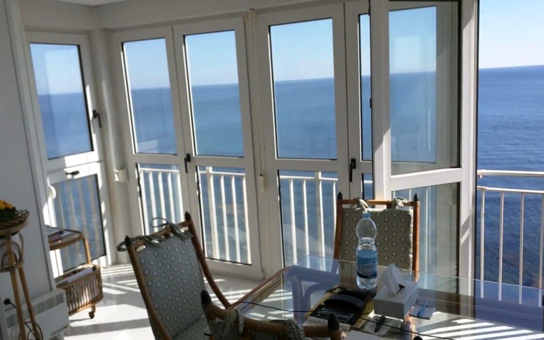 Апартаменты в Коста Бланке с видом на море, 4 спальни, 122 кв.м