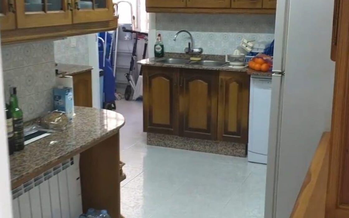 Апартаменты в Коста Бланке с видом на море, 4 спальни, 122 кв.м