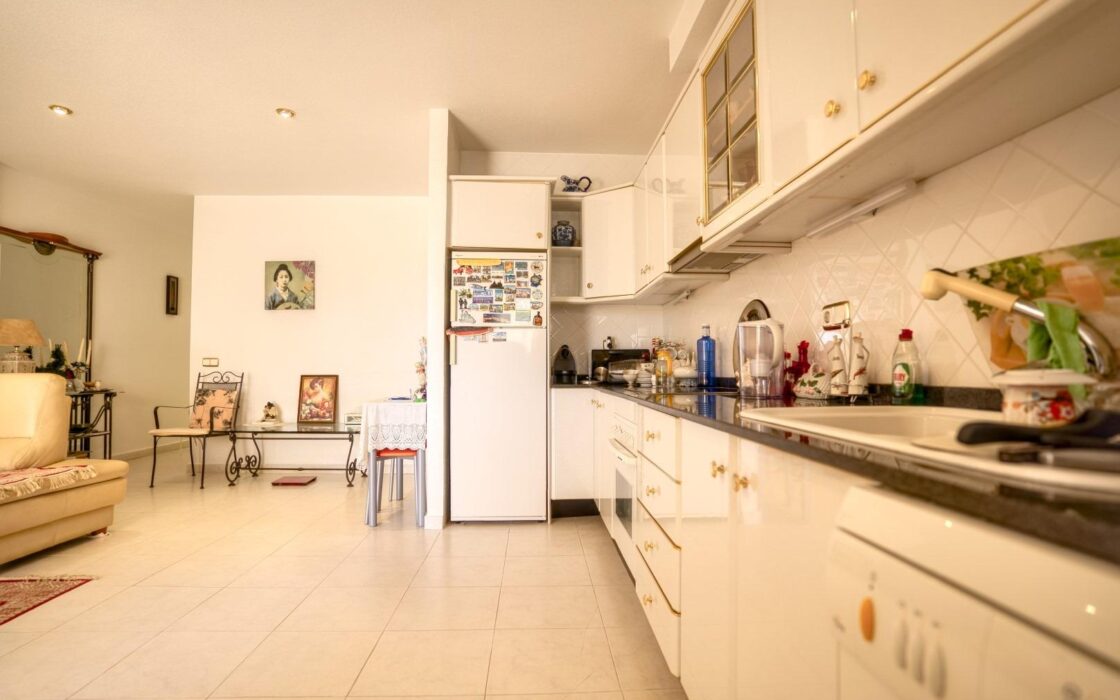 Квартира с террасой и видом на море в Гуардамар дель Сегура