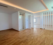 Вилла на Золотой Миле, Марбелья, 5 комнат, терраса