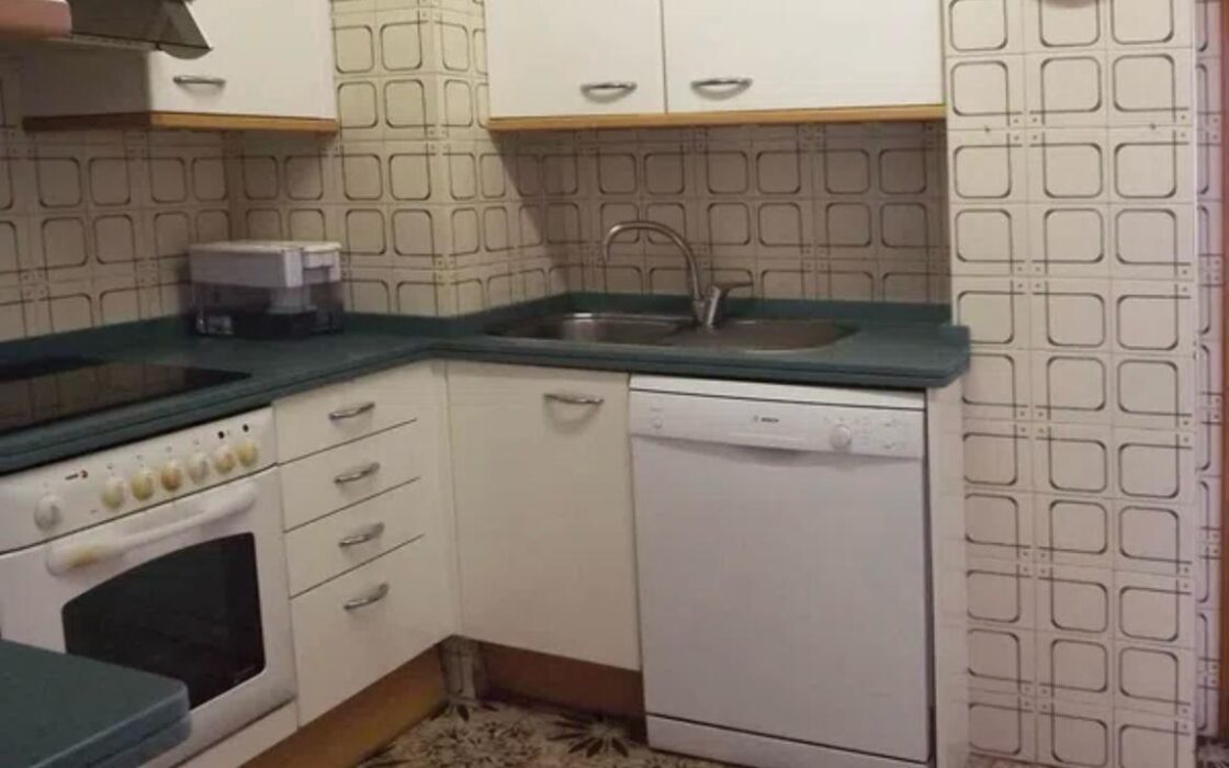 Квартира в Беналуа с террасой и панорамным видом 101 кв.м