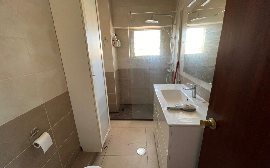 Квартира в Беналуа с террасой и панорамным видом 101 кв.м