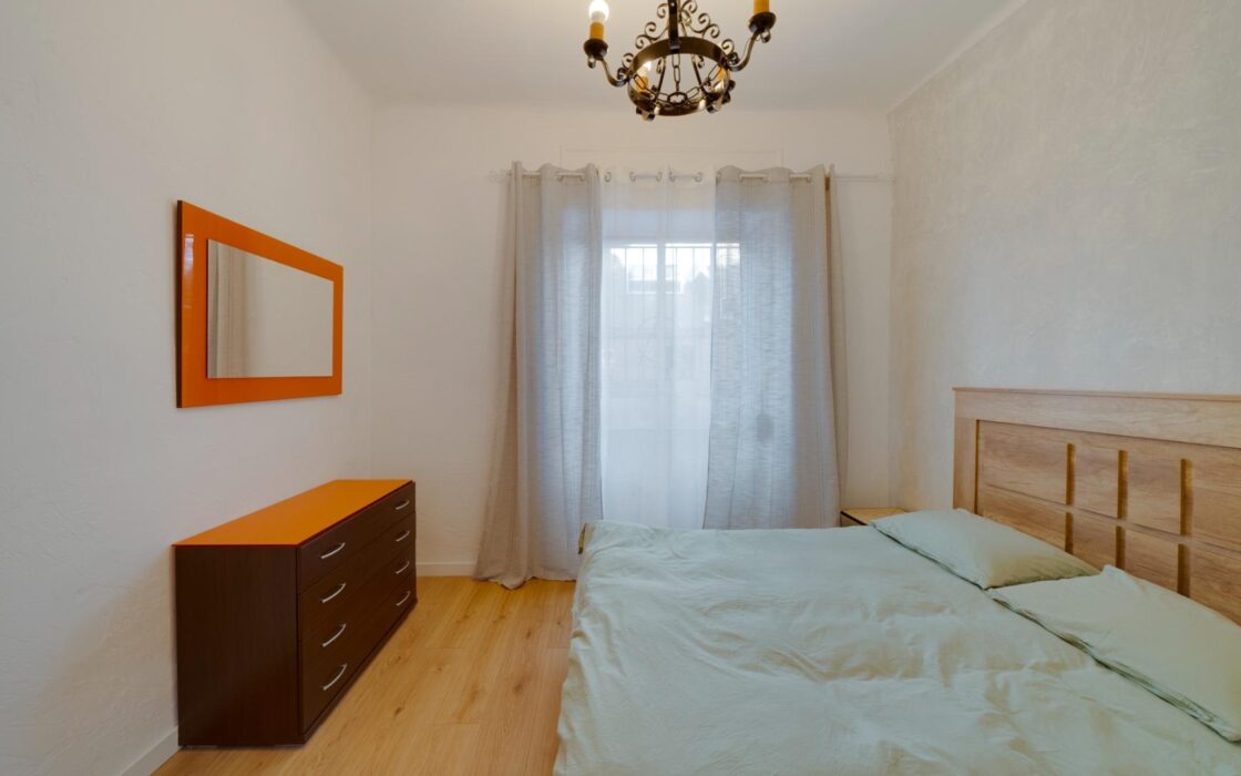 Квартира в Аликанте 78 кв.м с патио недалеко от моря