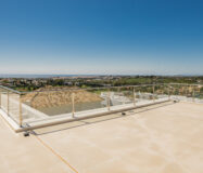 Вилла с 4 спальнями в Нуэва-Андалусия, Марбелья с террасой