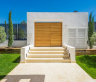 Вилла с 4 спальнями в Нуэва-Андалусия, Марбелья с террасой