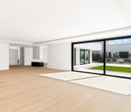 Вилла с 4 спальнями в Нуэва-Андалусия, Марбелья с террасой