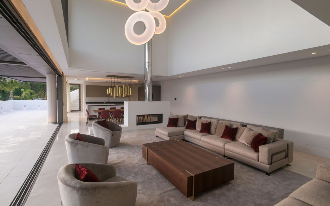 Вілла з 5 спальнями та терасою в Ла Кінта, Бенахавіс 642 кв.м