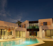 Эксклюзивные виллы в Эстепоне с террасой 199 кв.м