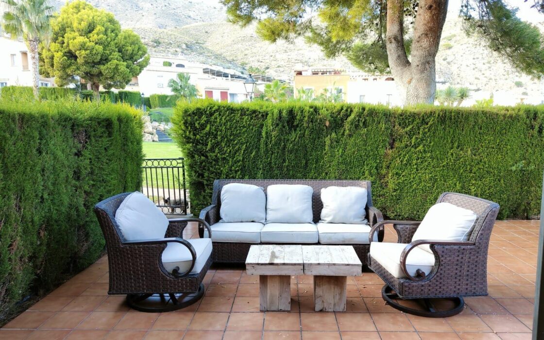 Будинок у Фінестраті 180 кв.м, 4 кімнати, 3 км до моря