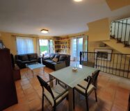 Будинок у Фінестраті 180 кв.м, 4 кімнати, 3 км до моря