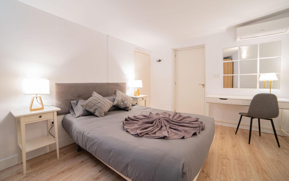 Четырехкомнатная квартира в центре Мадрида 113 кв.м