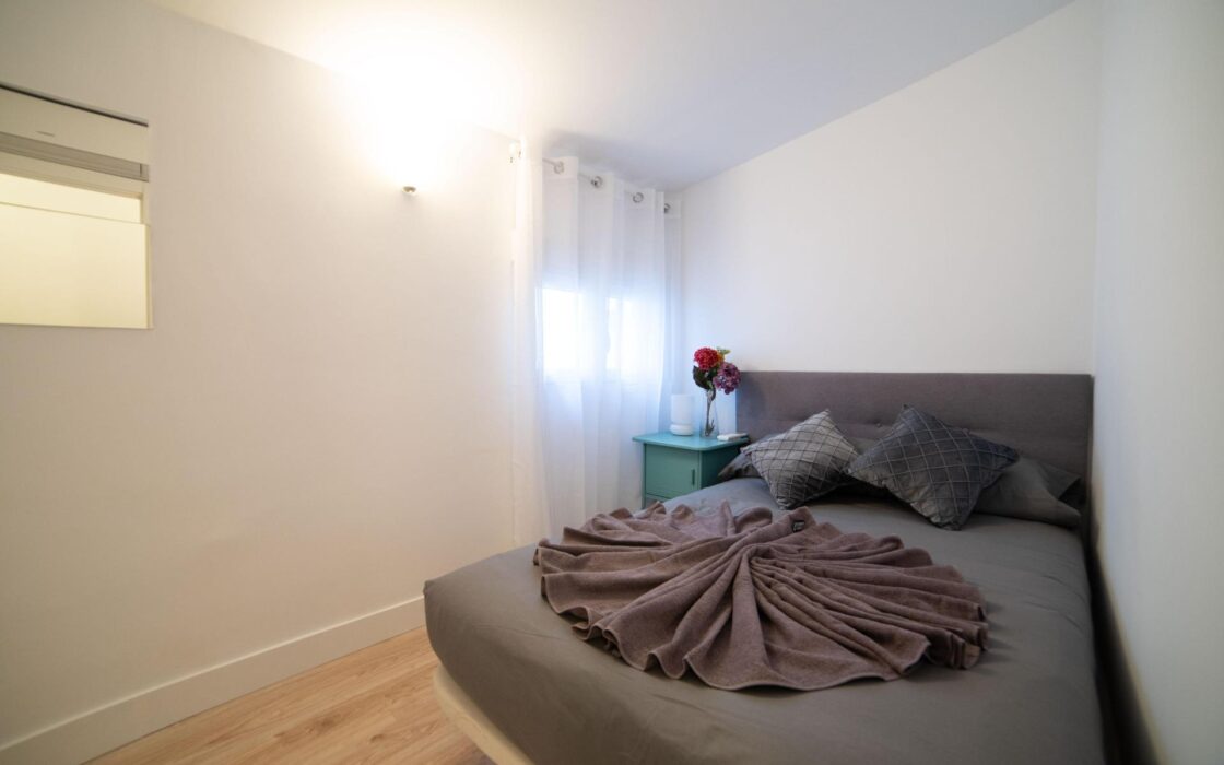 Четырехкомнатная квартира в центре Мадрида 113 кв.м