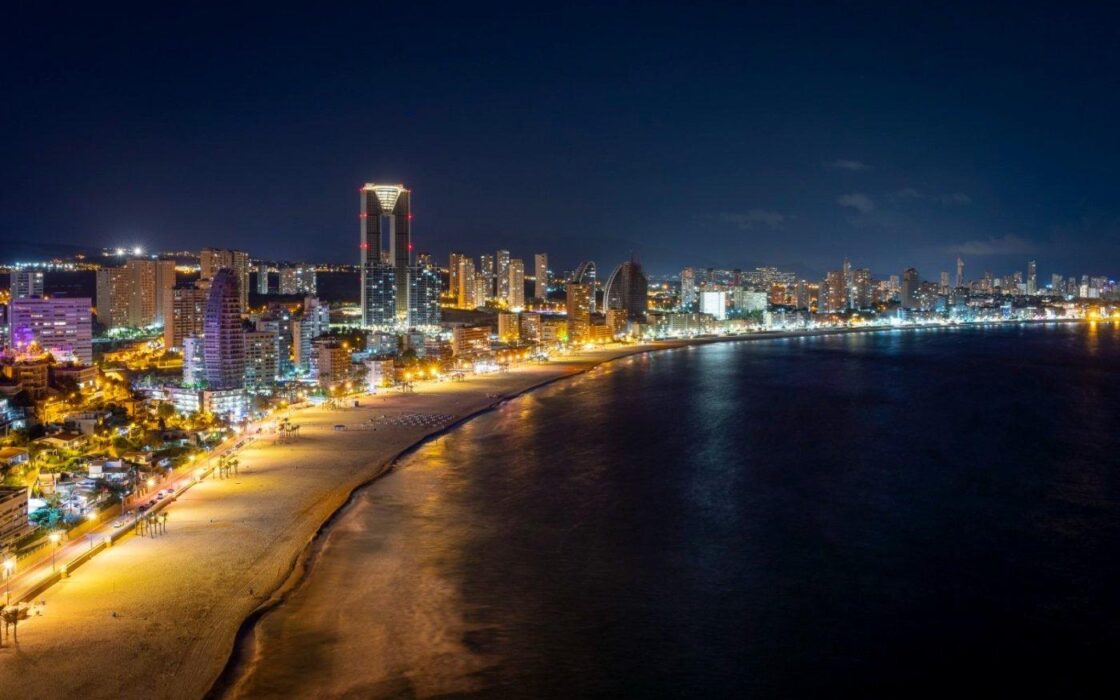 Роскошные Квартиры у Моря в Бенидорме 144 кв.м с Террасой