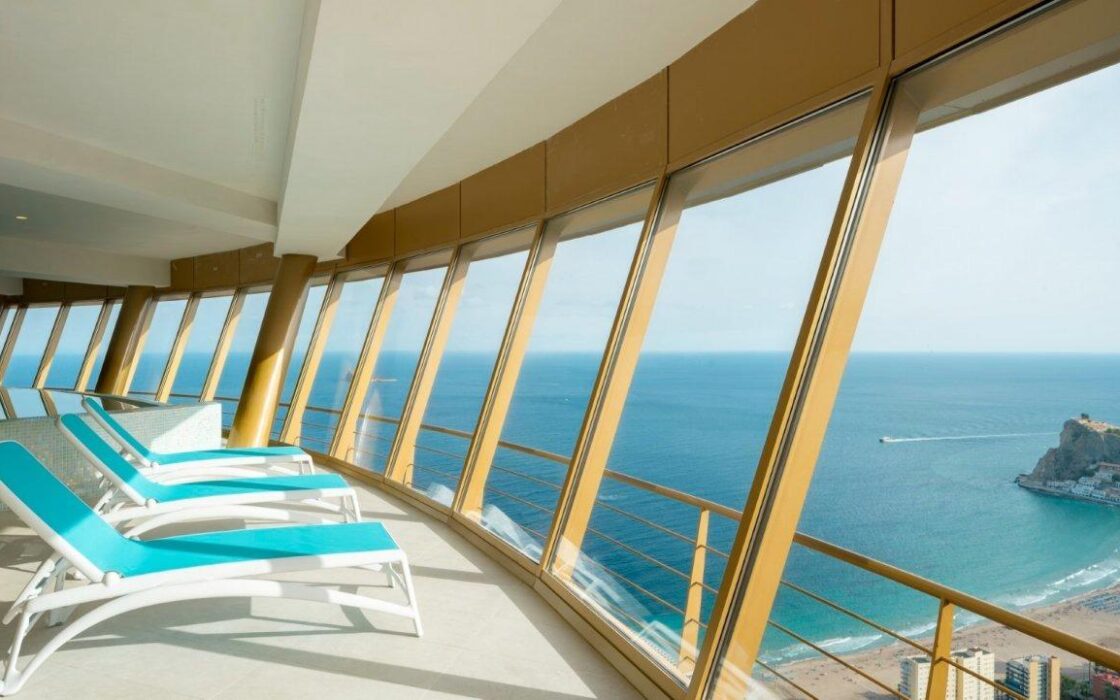 Роскошные Квартиры у Моря в Бенидорме 144 кв.м с Террасой