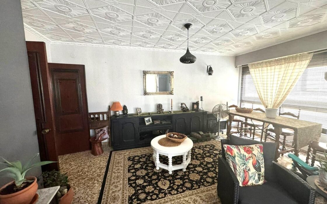 Уютная квартира на Балкон-де-Сан-Мигель с террасой 108 кв.м