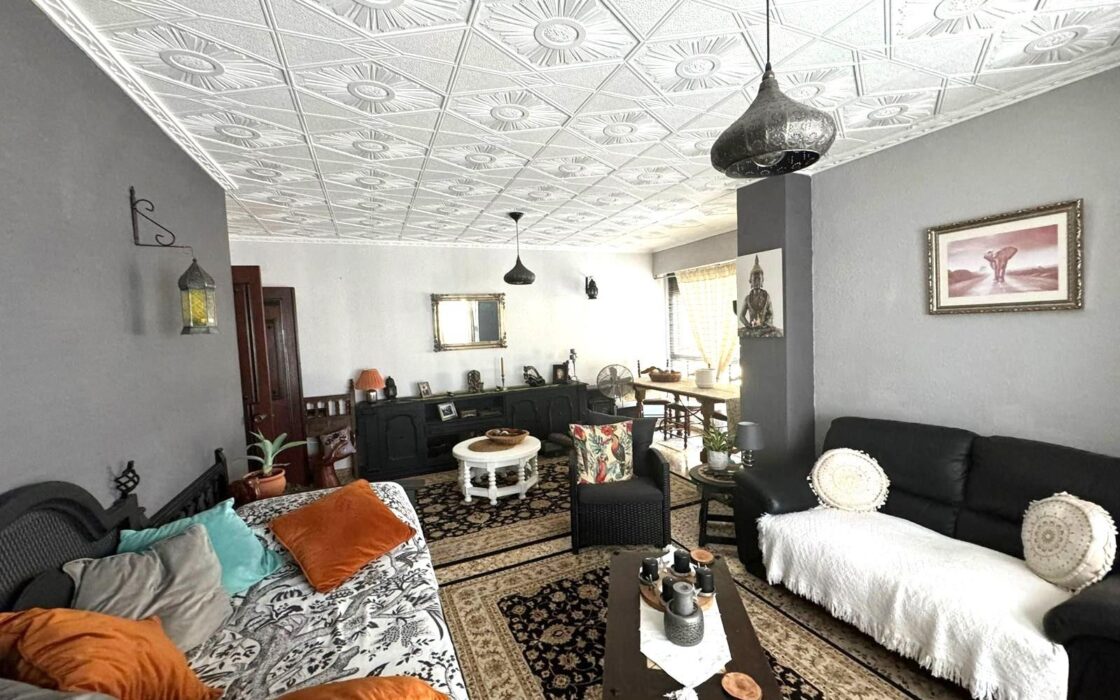 Уютная квартира на Балкон-де-Сан-Мигель с террасой 108 кв.м