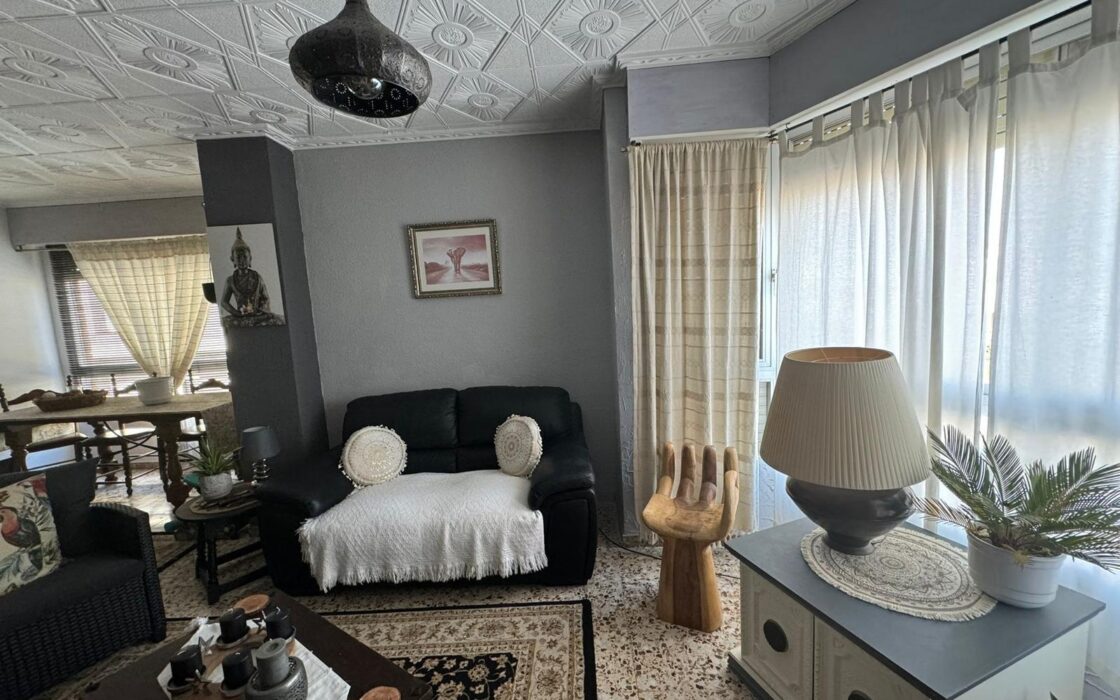 Уютная квартира на Балкон-де-Сан-Мигель с террасой 108 кв.м