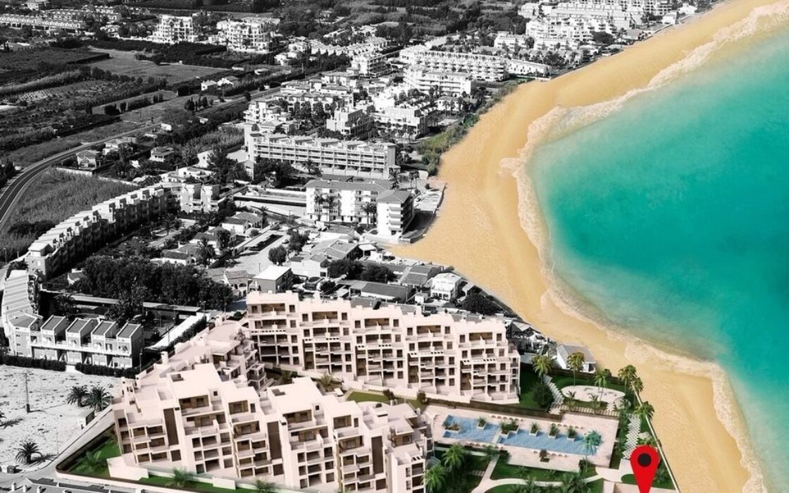 Квартира у моря в Л’Естаньо, 2-3 спальни, 81 кв.м.