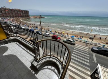 Апартаменты у моря в Торревьехе 119 кв.м с террасой